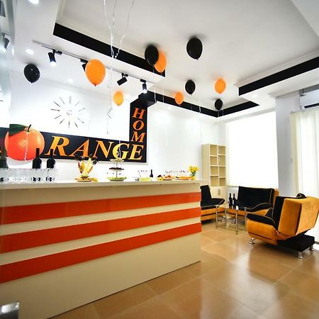 Orange Home Hotel Batumi Bagian luar foto