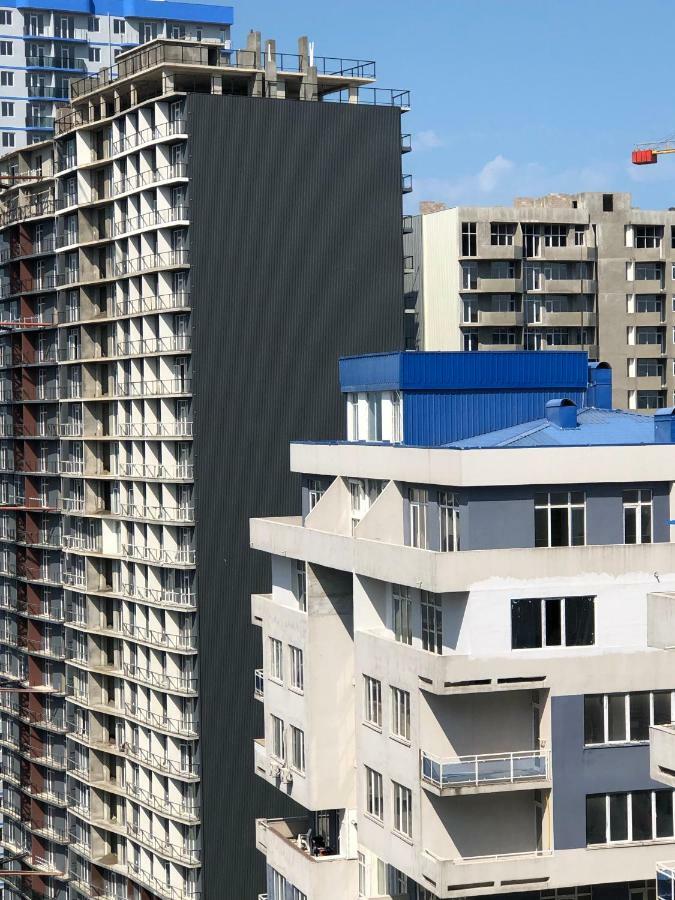 Orange Home Hotel Batumi Bagian luar foto